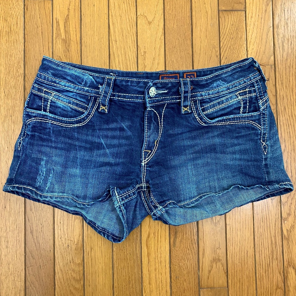 Rock Revival shorts size 32